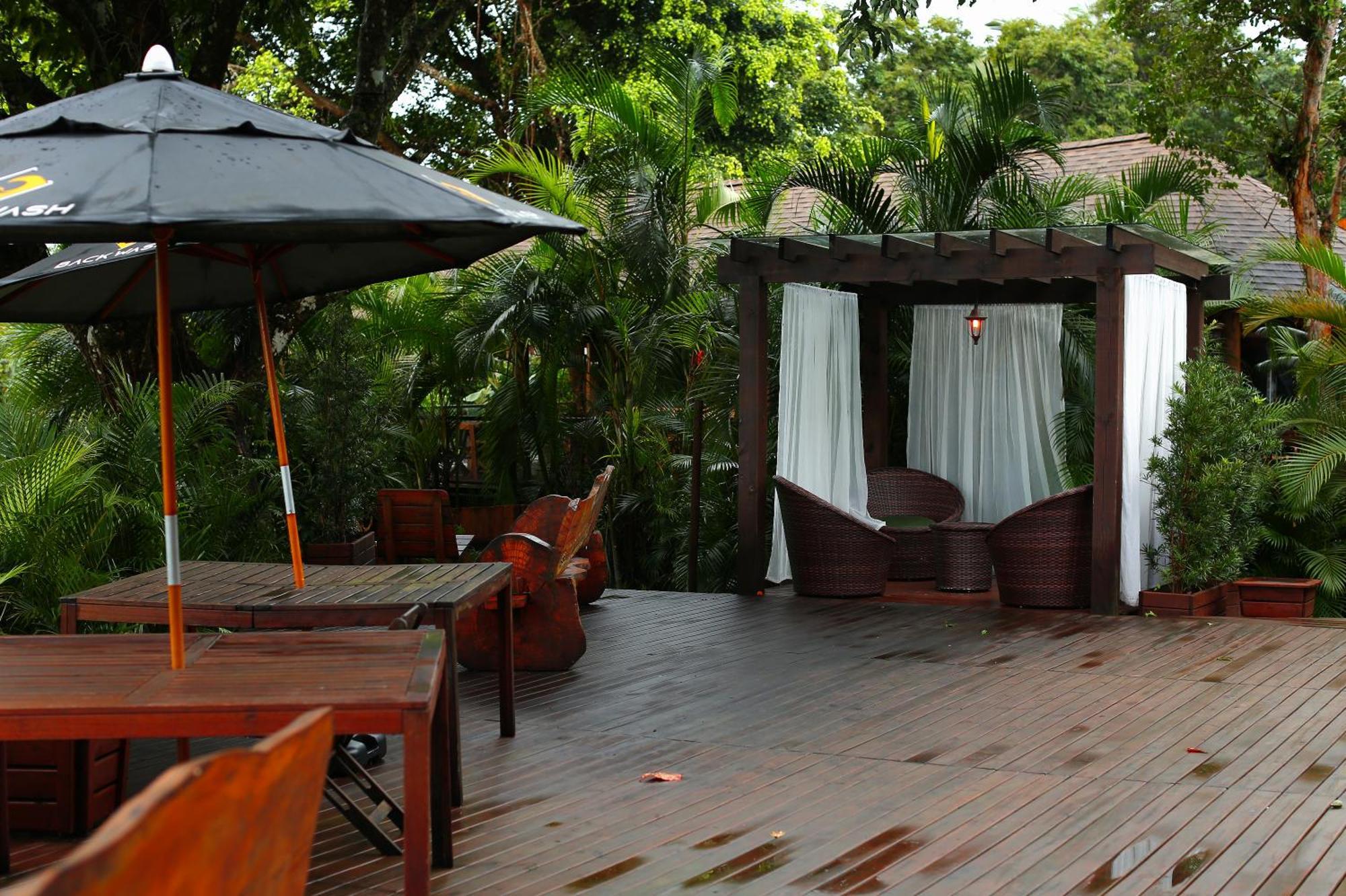 Pousada Villa Verde - Frente Para A Praia Do Farol Іля-ду-Мел Екстер'єр фото